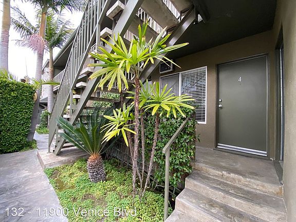 4th image of 11900 Venice Blvd APT 4