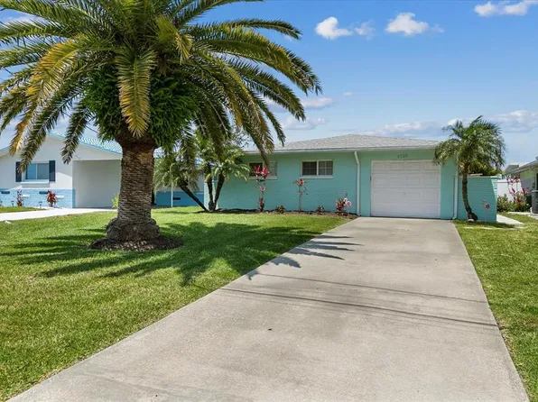 4523 Topsail Trl, New Port Richey, FL 34652