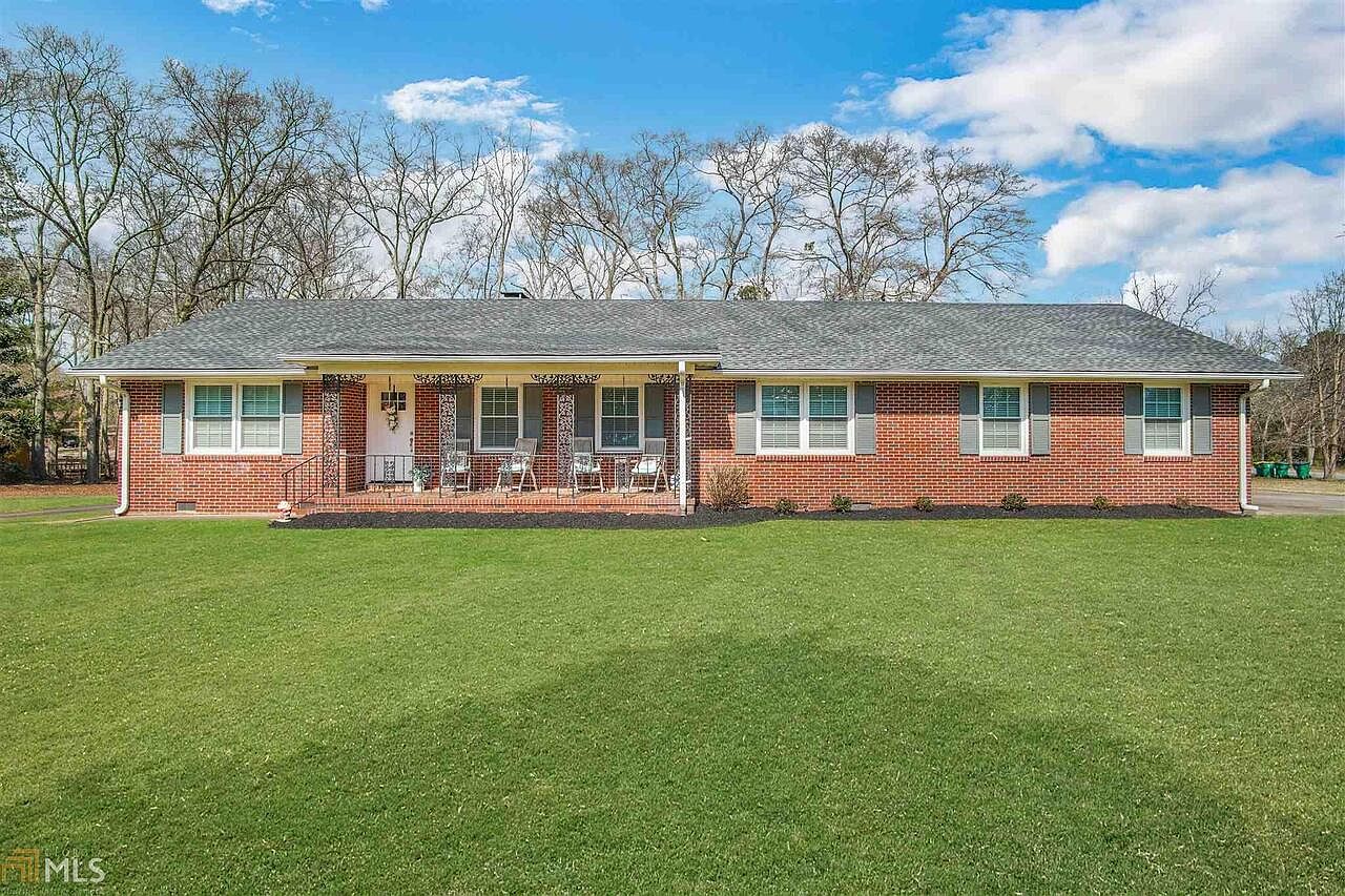 212 Woodlawn Ave, Winder, GA 30680 Zillow