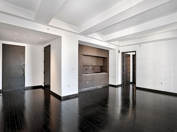 3rd image of 20 Pine St APT 3203