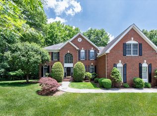 6 Theal Court, Somers, NY 10589