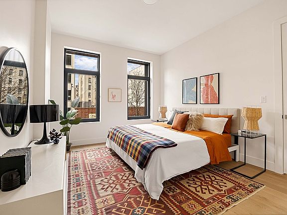 5th image of 817 Classon Ave #5C