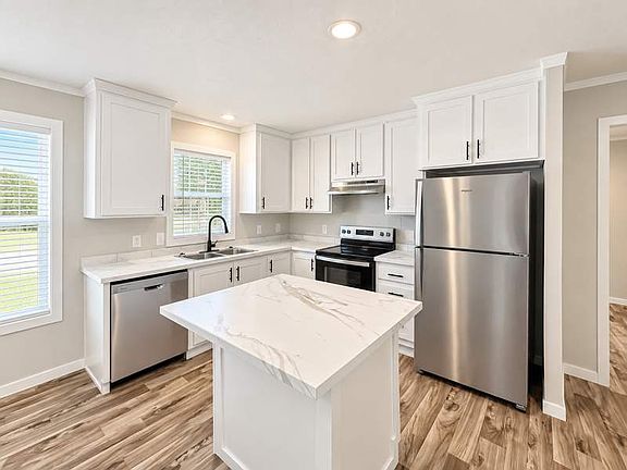 4th image of 225 Partridge Ln