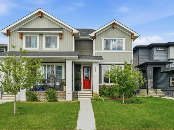 332 S Lawthorn Way SE, Airdrie, AB T4A 3M7
