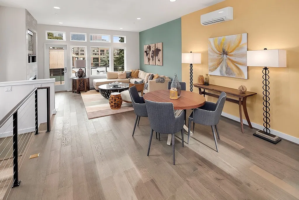 3 bed, 3.5 bath, 2120 sqft, $4,900 — Photo 3