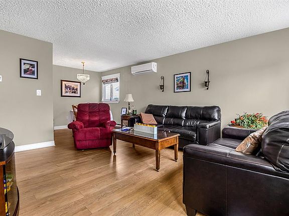 4th image of 43 Fahey Street