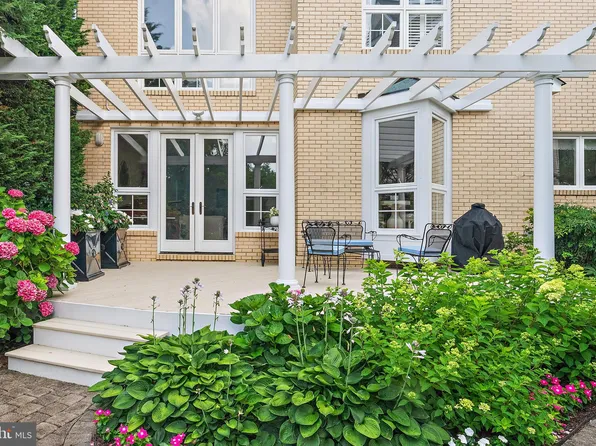 1008 Boucher Ave, Annapolis, MD 21403