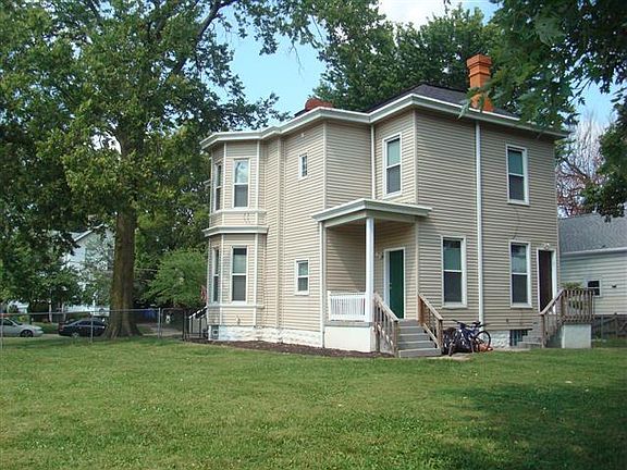 3rd image of 118 Washington Ave