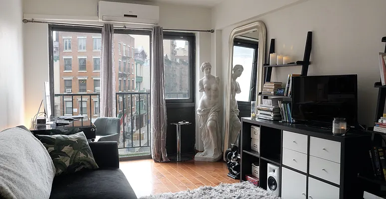 Rented by Douglas Elliman | media 3