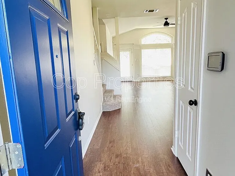 22622 Madison Park — Photo 2