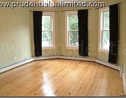 2nd image of 126 Minden St