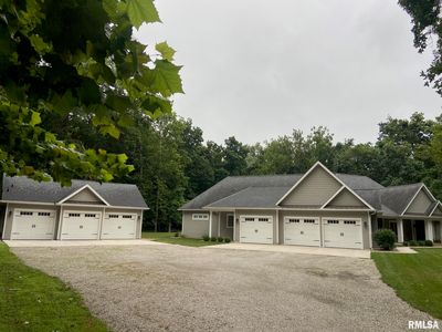 4110 E Lake Shore Dr, Taylorville, IL, 62568