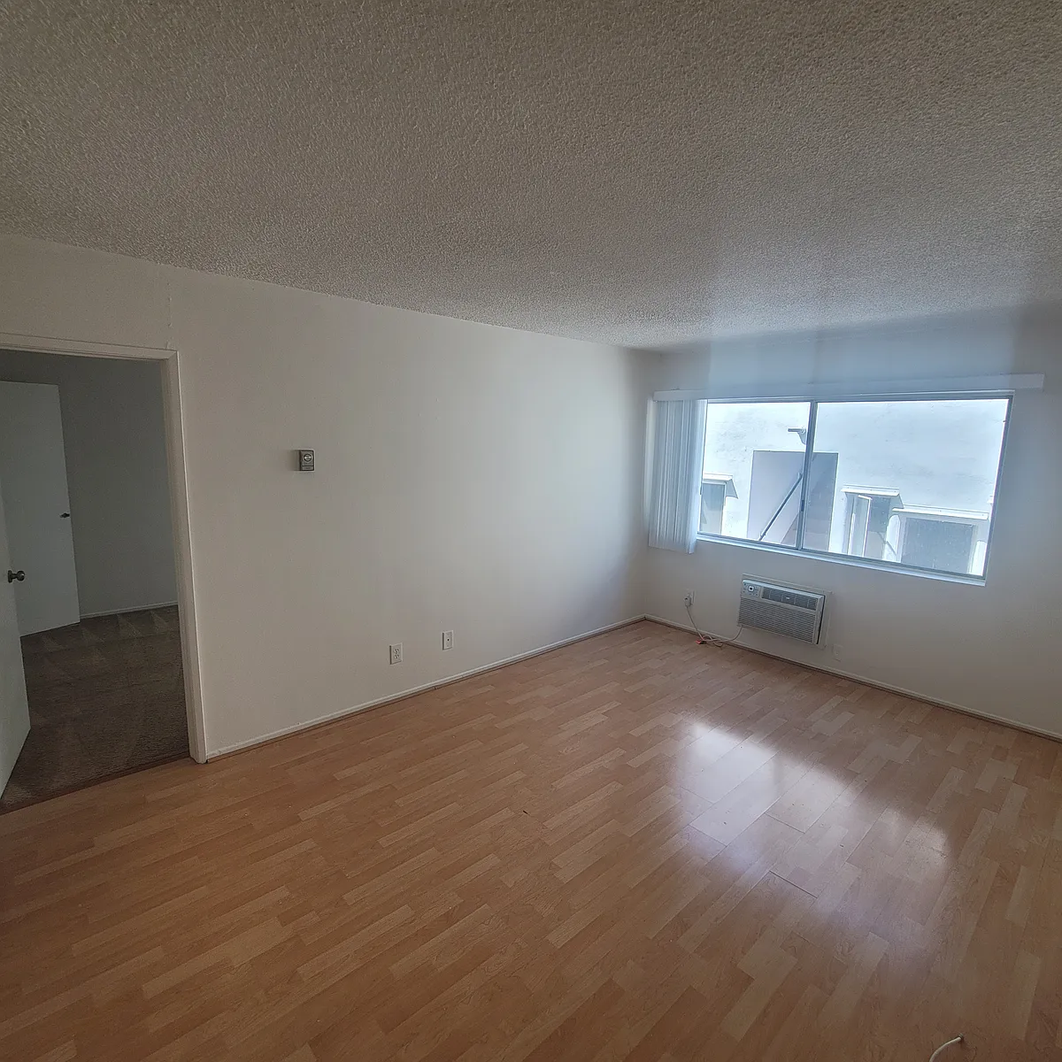 Building Photo - 519 Glenrock Ave #101