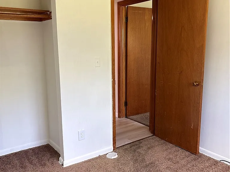 1025 George Urban Blvd #2 — Photo 20
