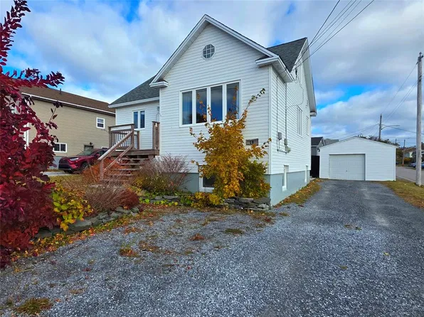 16 Forestside Street, Corner Brook, NL A2H4R4