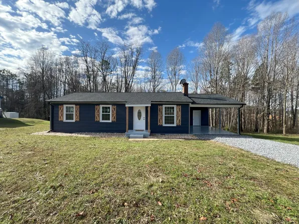 146 Lake Crest Dr, Gladys, VA 24554