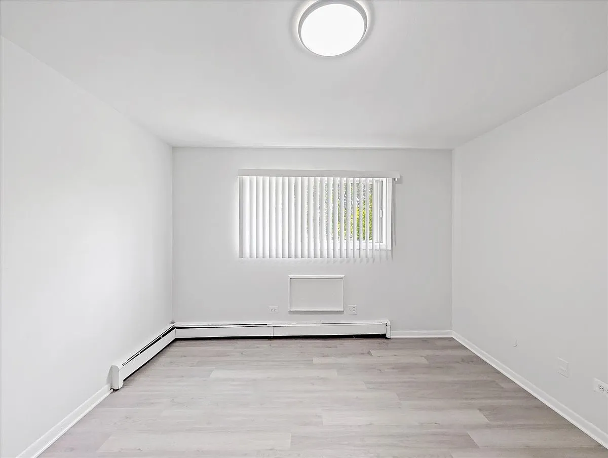 2 bed, 1.5 bath, $1,475 — Photo 4
