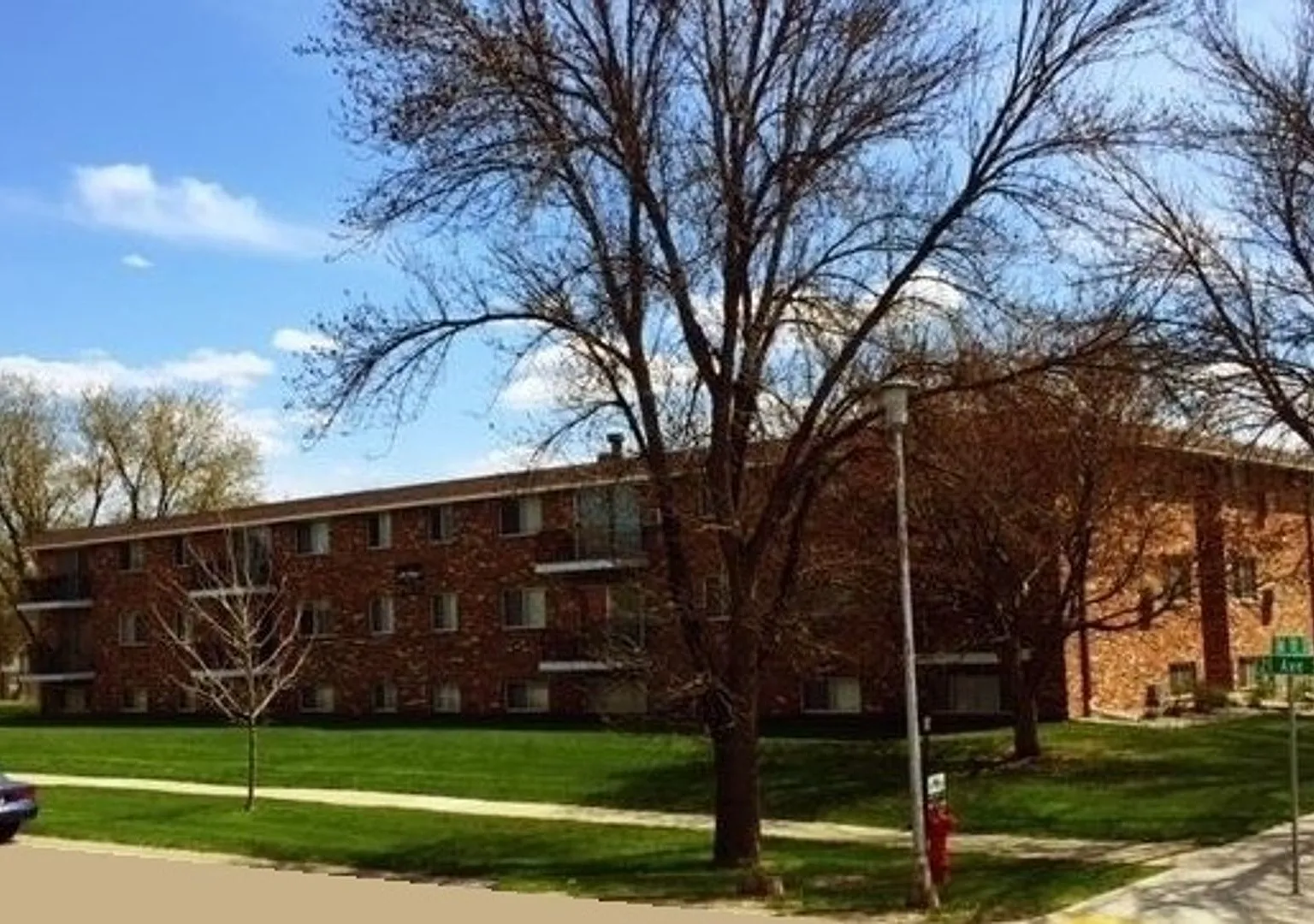 Arbor — Photo 1