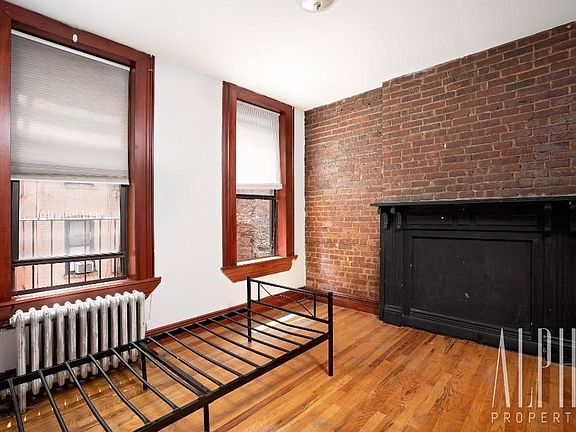 3rd image of 538 E 84th St #19