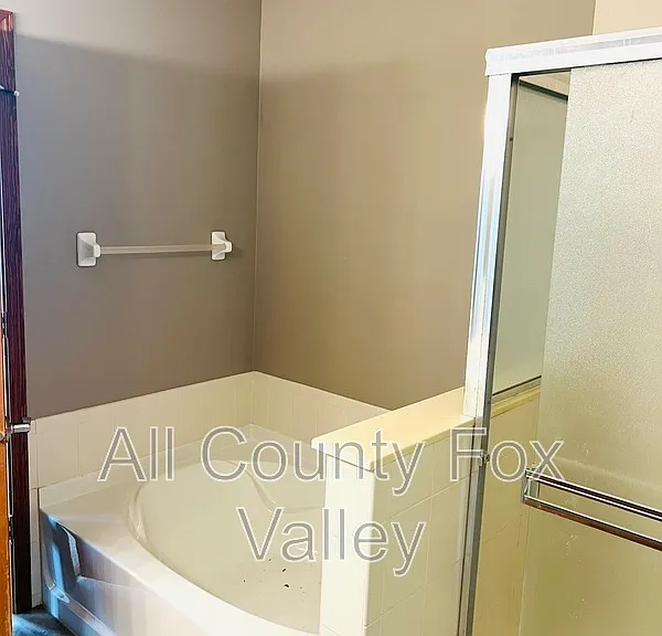 1850 Waverly Way — Photo 16