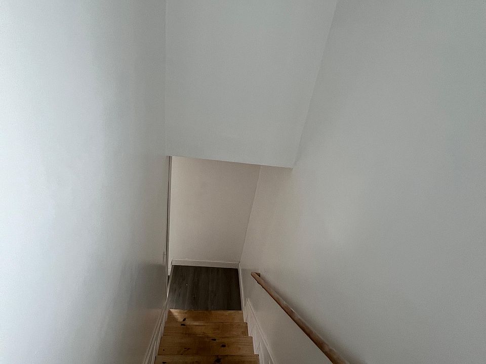 1st image of 333 Brandon Ave #2