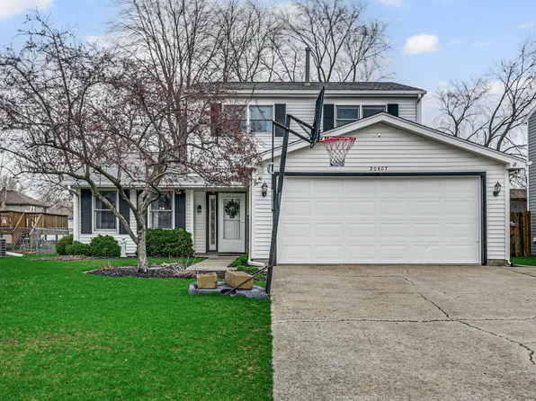 20607 S Acorn Ridge Dr, Frankfort, IL 60423