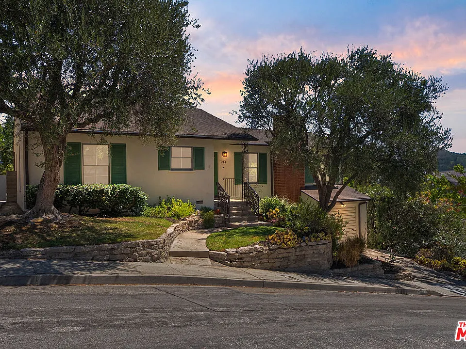 214 Sequoia Dr