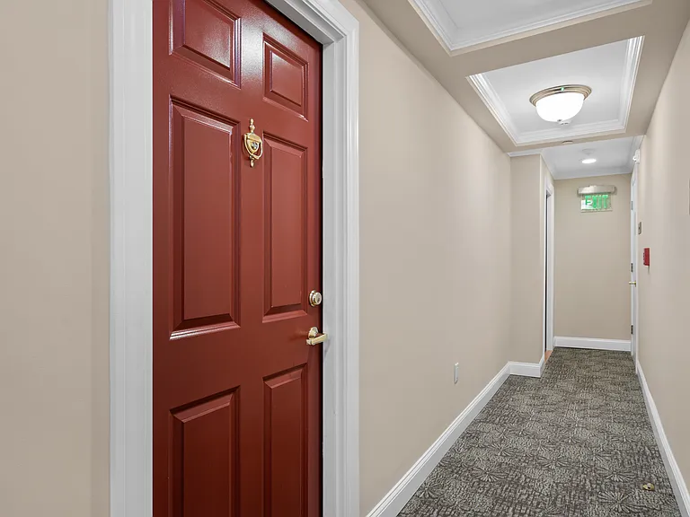 124 Commonwealth Ave #4 — Photo 16