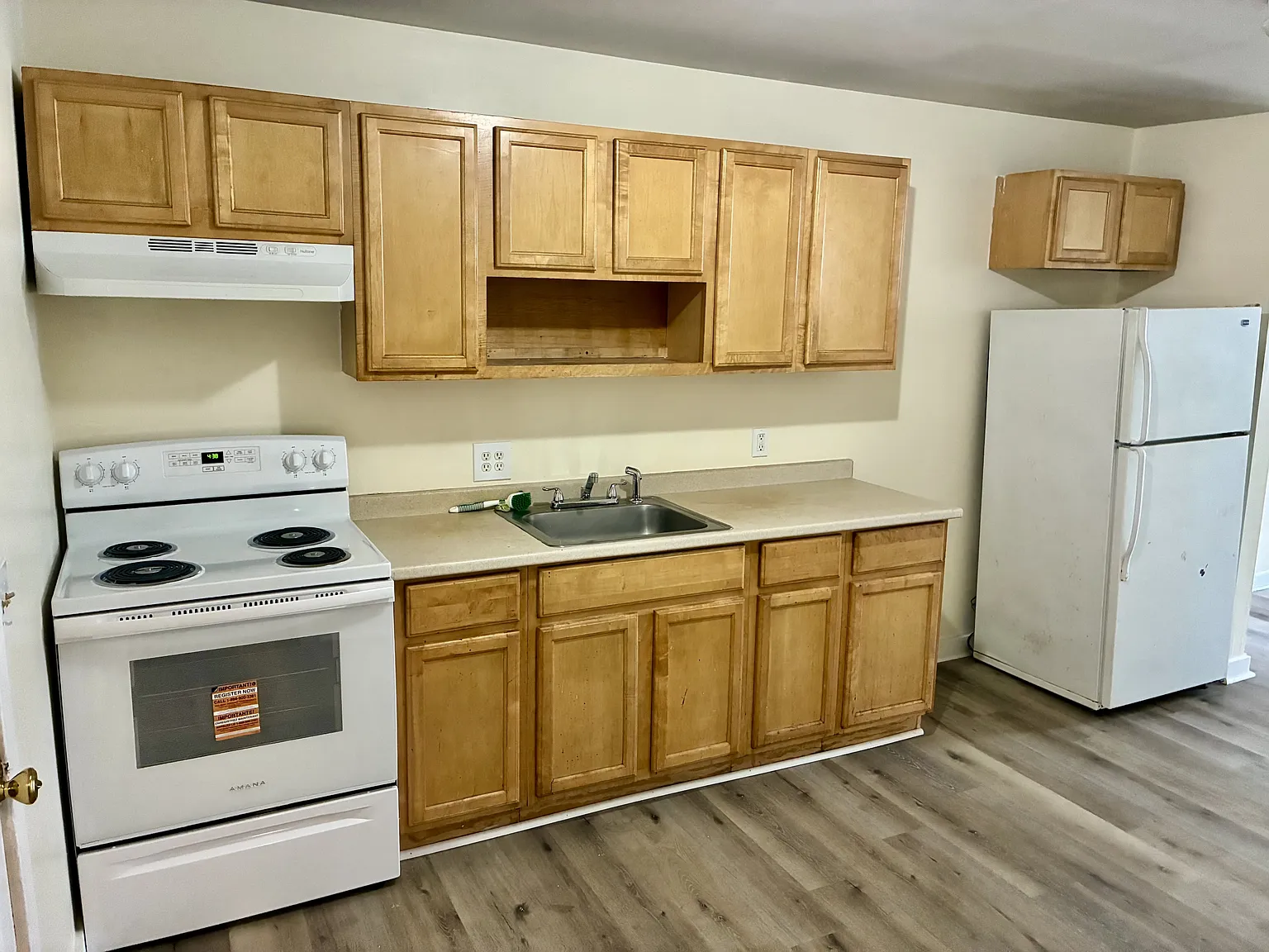 63 Otis St — Photo 4