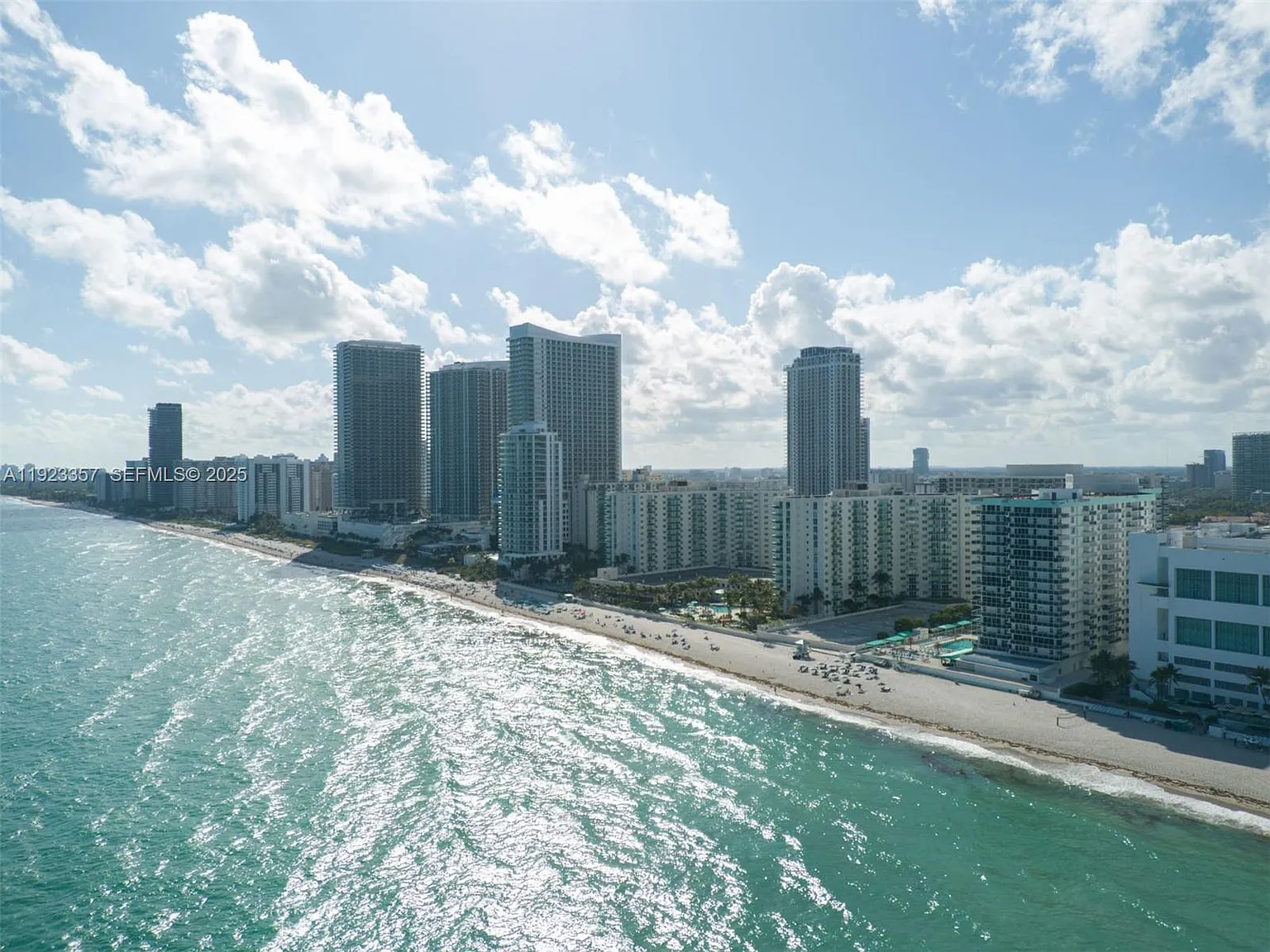 Sea Air Towers Condo — Photo 1