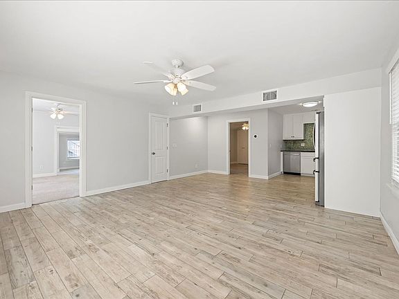 5th image of 611 S University Dr #611