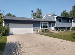 513 2nd Ave NW, West Fargo, ND 58078
