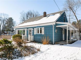 17 Pleasant St, Burlington, CT 06013
