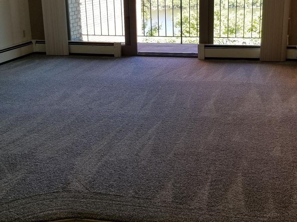 1st image of 210 3rd St S APT 205