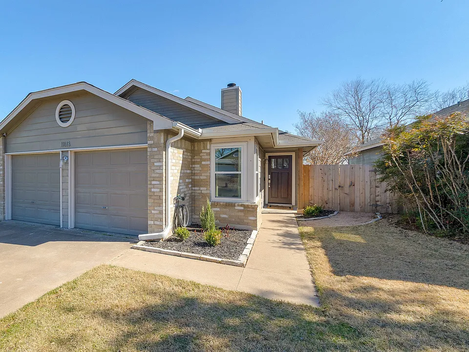 11613 Tallow Field Way