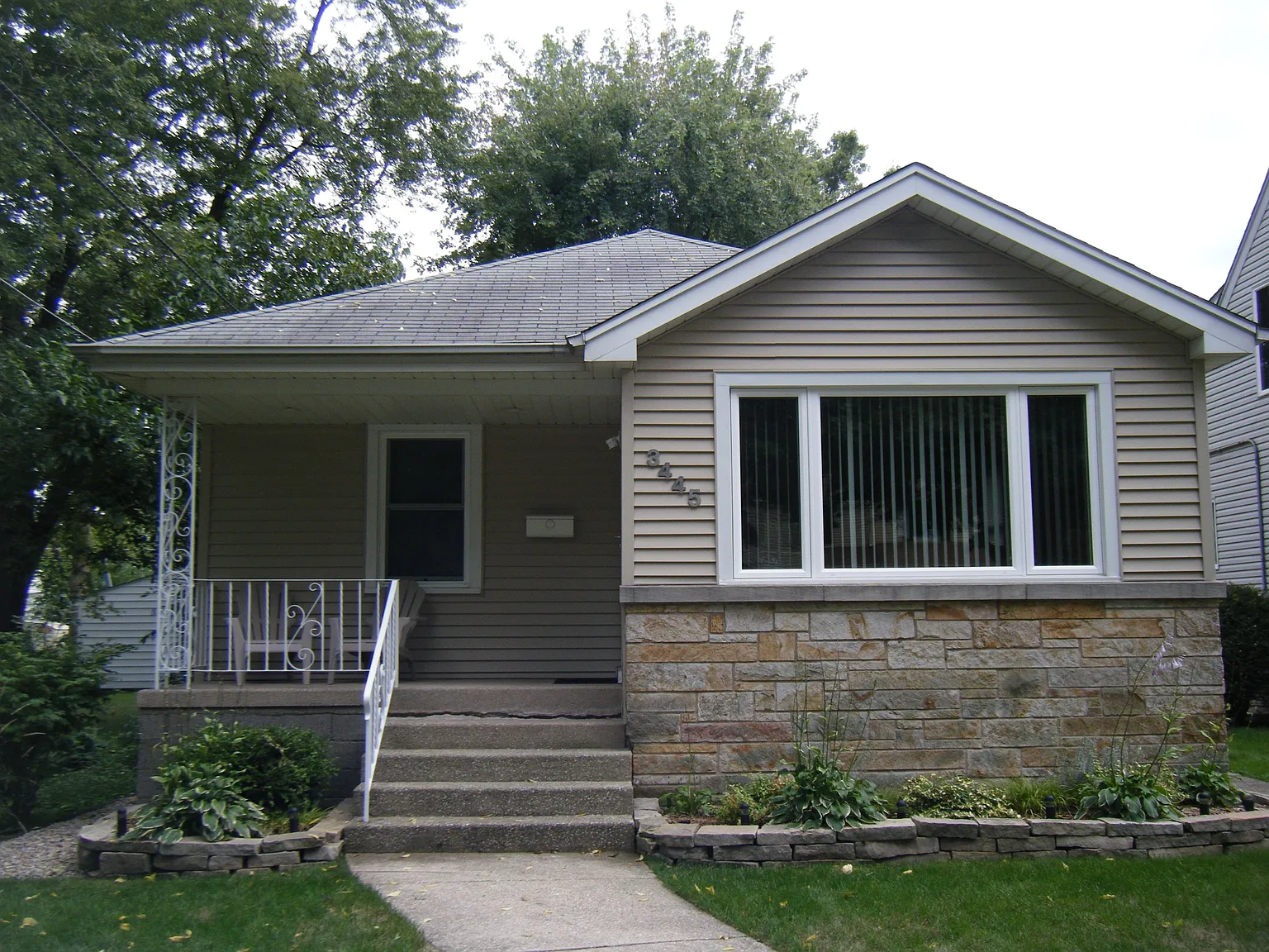 3445 S Schultz Dr photo 1