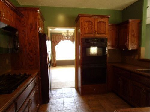 4th image of 1706 E 59th Ter