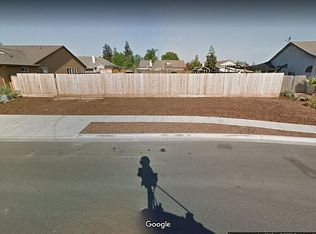 1717 Thomas Taylor Dr, Hughson, CA