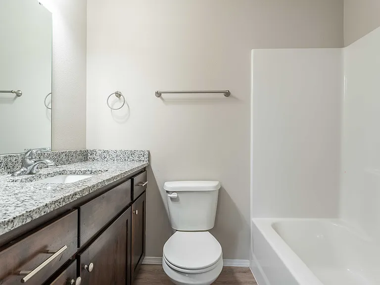 Oakwood Heights Townhomes — Photo 79