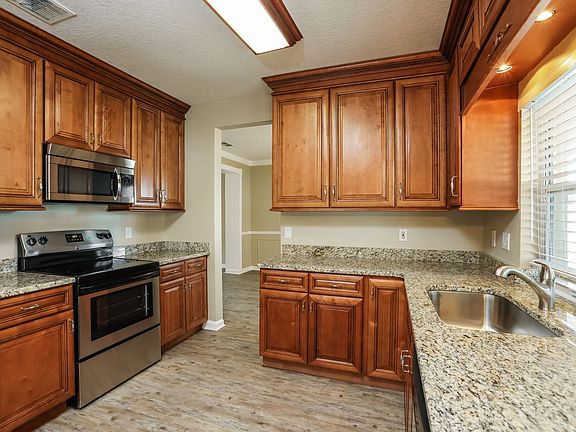 4th image of 107 Wentwood Dr