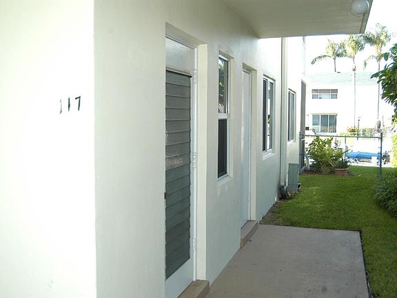 4th image of 120 Wettaw Ln APT 117