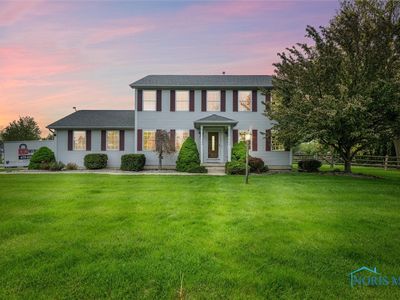 2359 McKinley Dr, Perrysburg, OH, 43551
