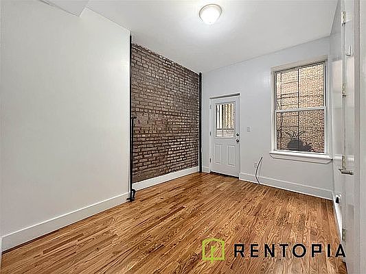 3rd image of 11 Humboldt St #1C