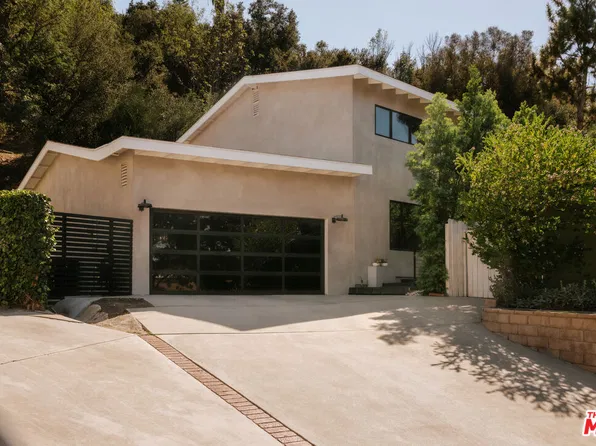 3420 Castlewoods Pl, Sherman Oaks, CA 91403