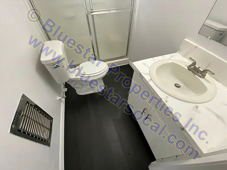 7653 Victor Ave — Photo 10