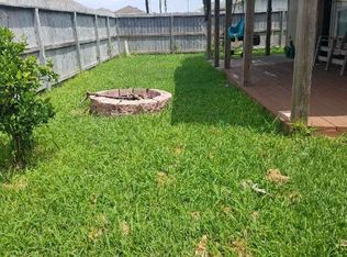 3825 Las Bahias Dr, Corpus Christi, TX 78414