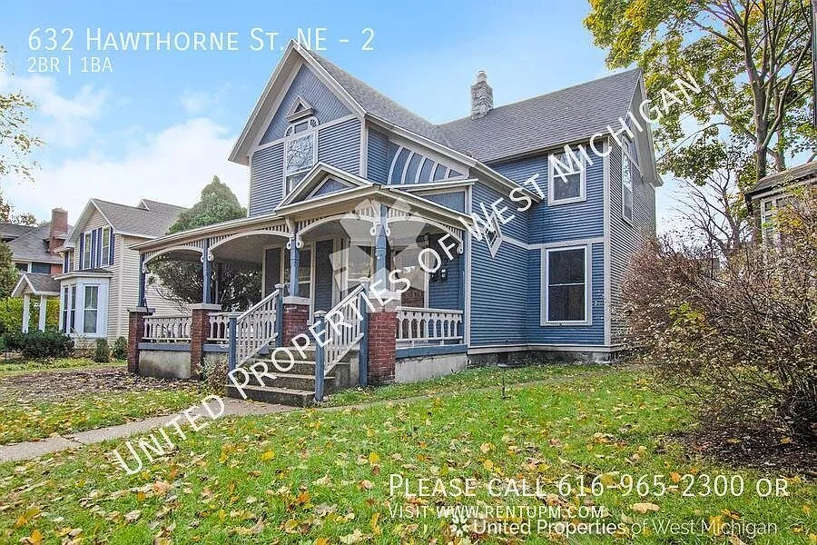 Available Now | 2 Bed 1 Bath Apartment in the Heritage Hill Neighborhood of Grand Rapids | New LV... — Photo 3