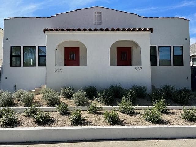 1st image of 555 N Windsor Blvd