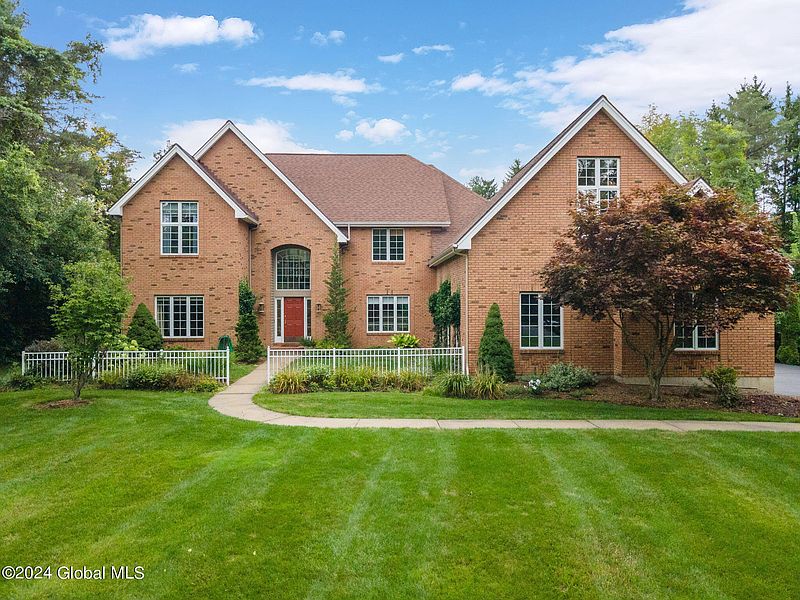3rd image of 4029 Windsor Drive