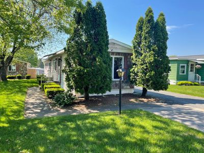 H 242nd St, Belchertown, MA, 01007